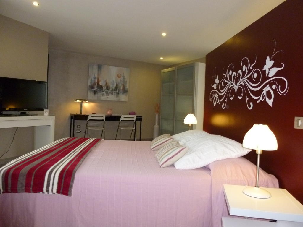 Théminettes Au Mas De Gamet Bed & Breakfast 部屋 写真